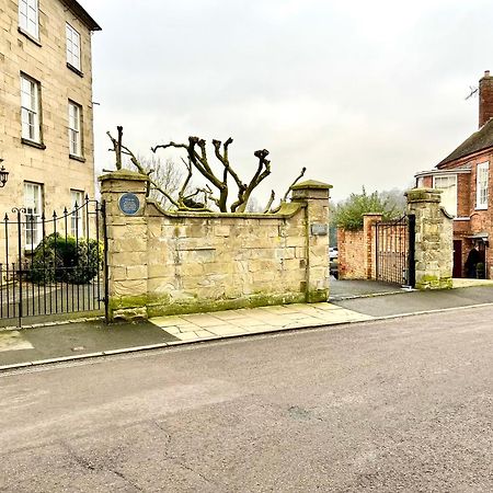 Flower Cottage By Ludlow Castle With Onsite Parking Esterno foto