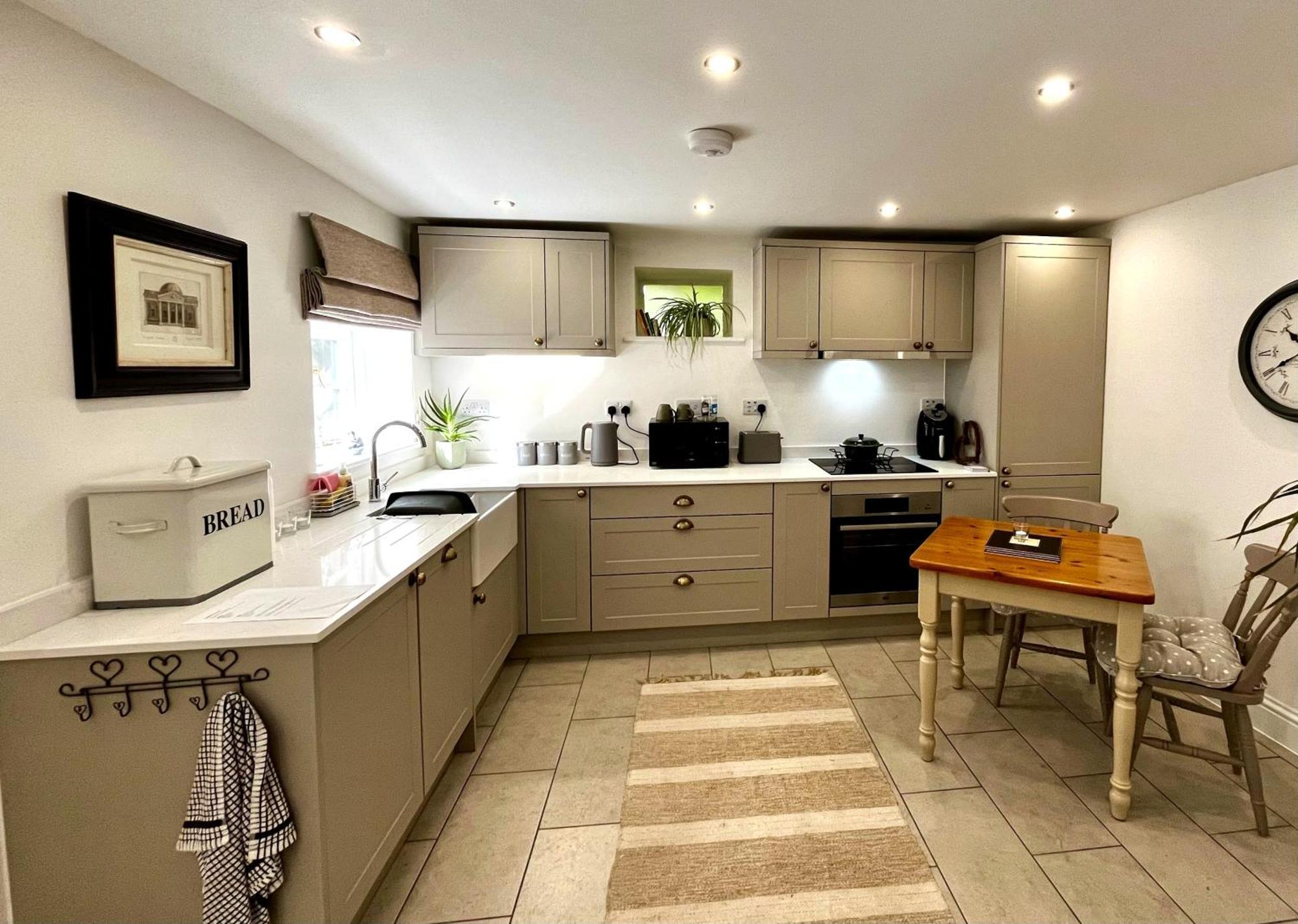 Flower Cottage By Ludlow Castle With Onsite Parking Esterno foto