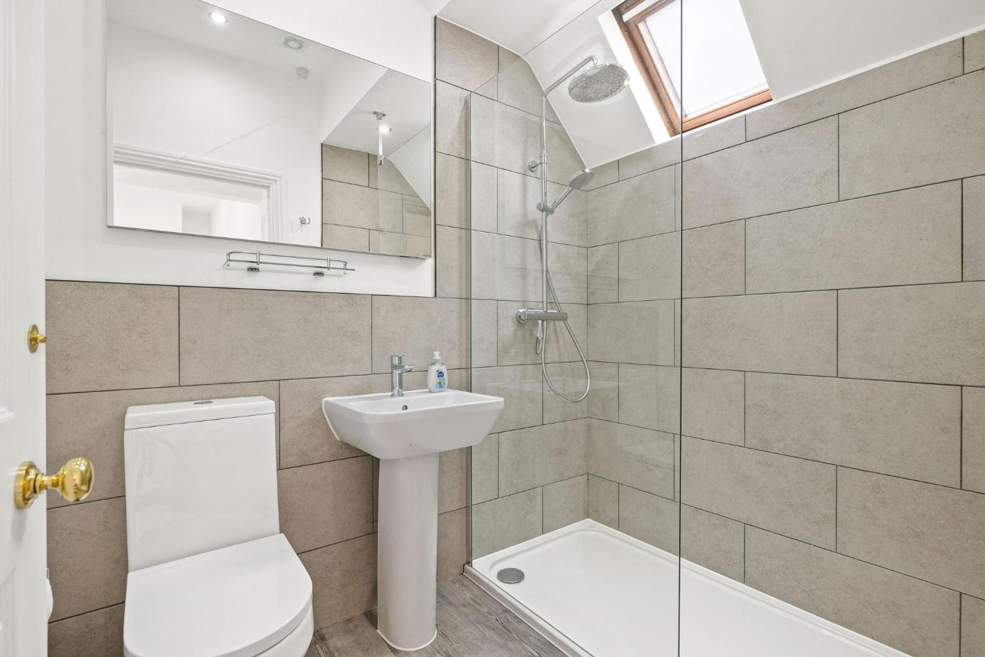 Flower Cottage By Ludlow Castle With Onsite Parking Esterno foto